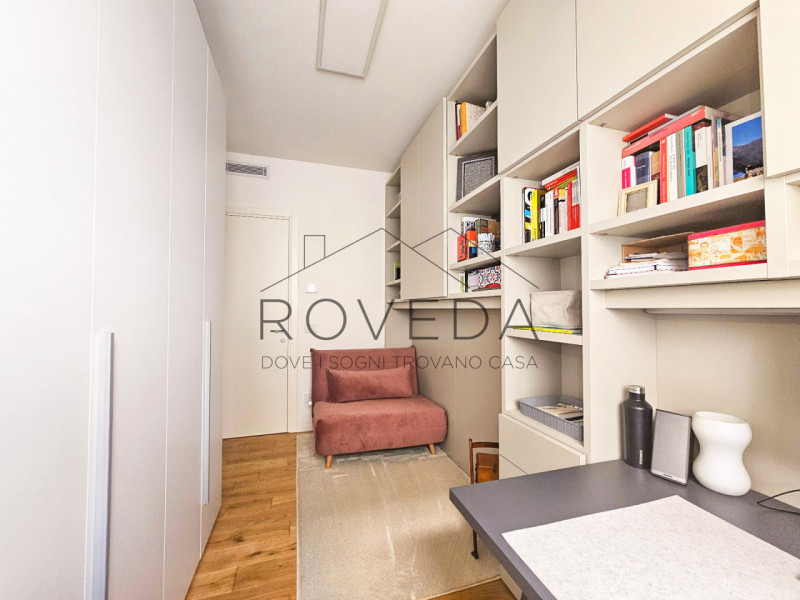 SILEA 

RIFERIMENTO: SI4

L'agenzia Roveda Immobiliare ha il piacere di presentarvi questo appart...