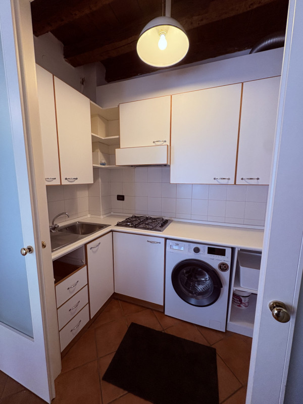 VIA SAVONAROLA - AFFITTASI , SOLO REFERENZIATI , BILOCALE COMPLETAMENTE ARREDATO CON TERRAZZO VIS...