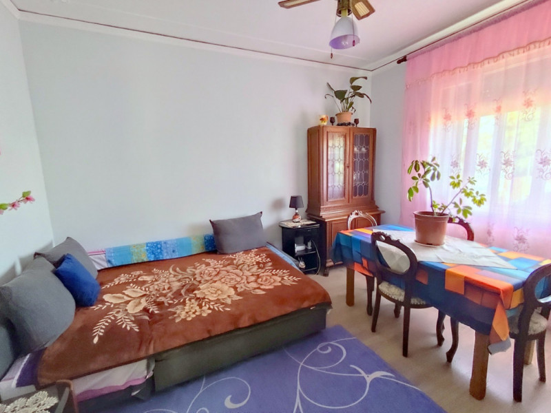 PORZIONE BIFAMILIARE CON GIARDINO AD ARCELLA-SAN BELLINO €.245.000 rif.CL514

Nel cuore del quart...