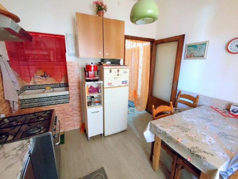 PORZIONE BIFAMILIARE CON GIARDINO AD ARCELLA-SAN BELLINO €.245.000 rif.CL514

Nel cuore del quart...