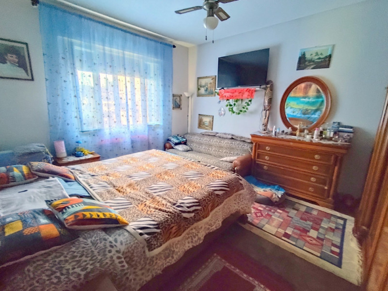 PORZIONE BIFAMILIARE CON GIARDINO AD ARCELLA-SAN BELLINO €.245.000 rif.CL514

Nel cuore del quart...