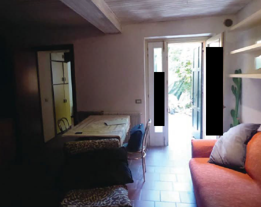 RIF. A.A.421-241

Vendesi all'asta - casa a schiera centrale su 3 livelli in data 14 aprile 2026
...