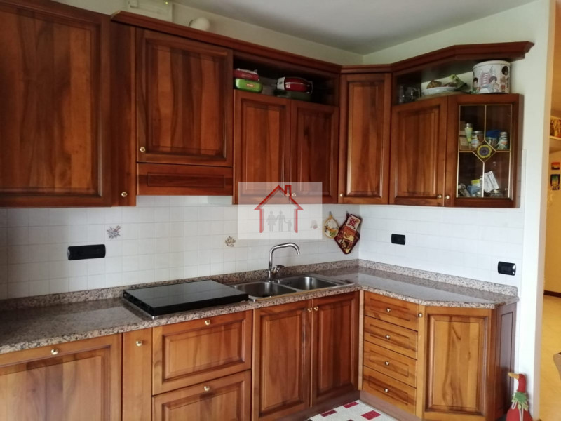 Rif.: PAL 035 Per informazioni Paolo 3488545745

Immobiliare Luxor è lieta di presentare un affas...