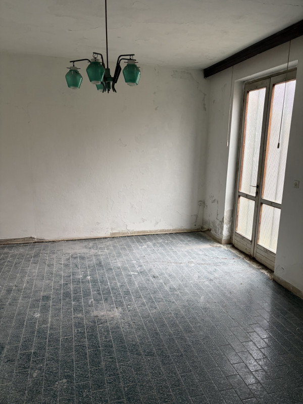 A Zanè, nel cuore del centro e comoda ai servizi principali e alle arterie della città, proponiam...