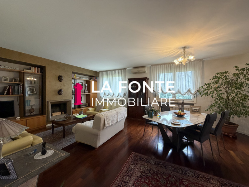 CODIVERNO DI VIGONZA introvabile VILLA SINGOLA A PIANO UNICO situata nel cuore del paese. Questa ...