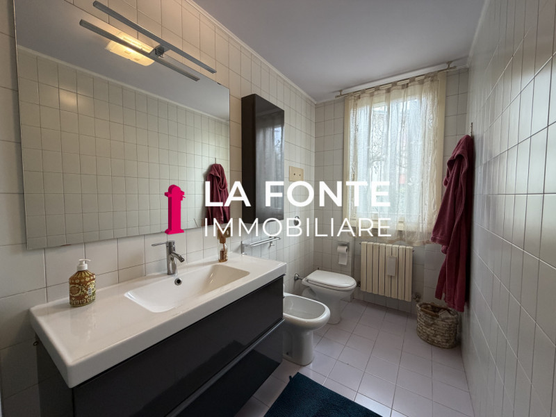 CODIVERNO DI VIGONZA introvabile VILLA SINGOLA A PIANO UNICO situata nel cuore del paese. Questa ...