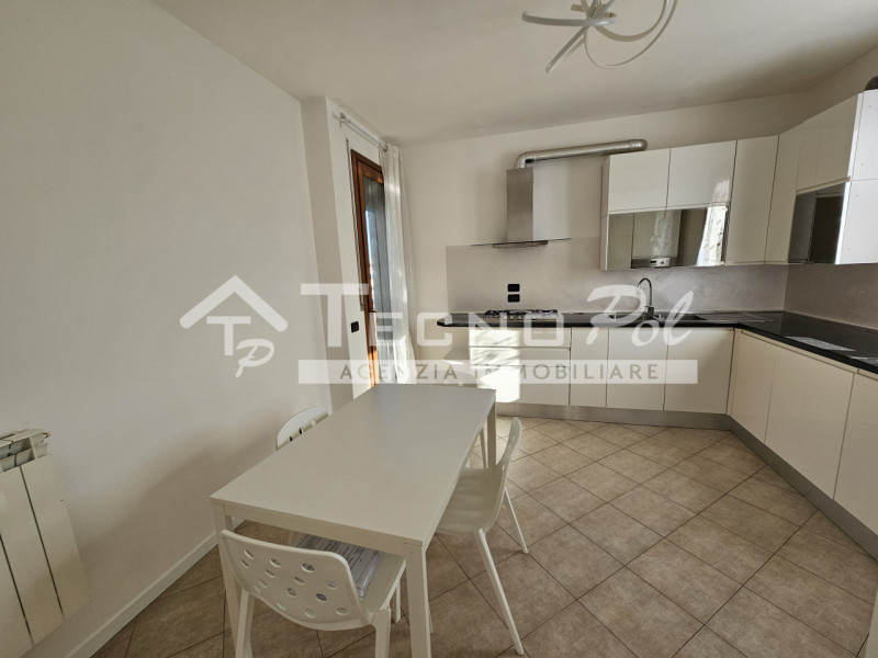 BRUGINE - Proponiamo in ESCLUSIVA interessante appartamento in quartiere residenziale comodo al c...