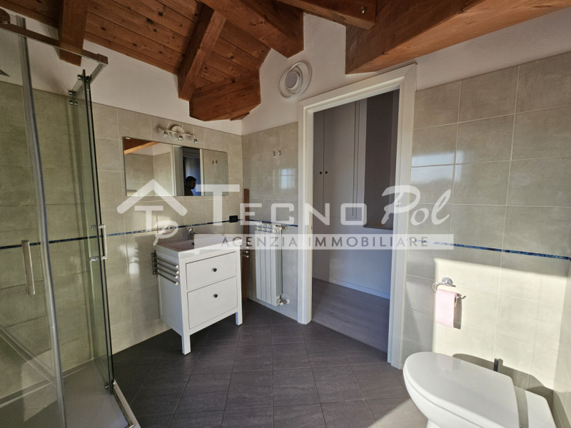 BRUGINE - Proponiamo in ESCLUSIVA interessante appartamento in quartiere residenziale comodo al c...