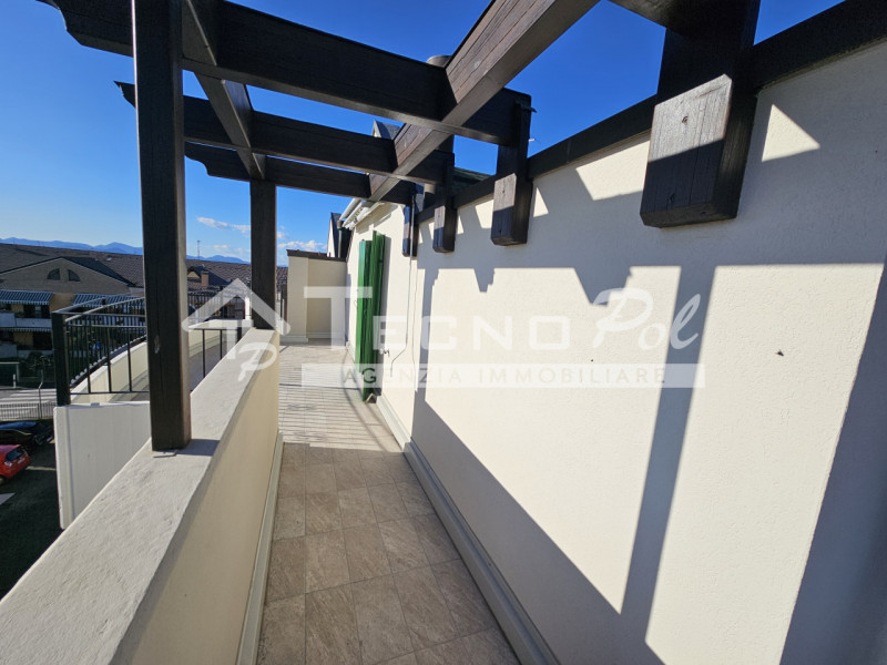 BRUGINE - Proponiamo in ESCLUSIVA interessante appartamento in quartiere residenziale comodo al c...