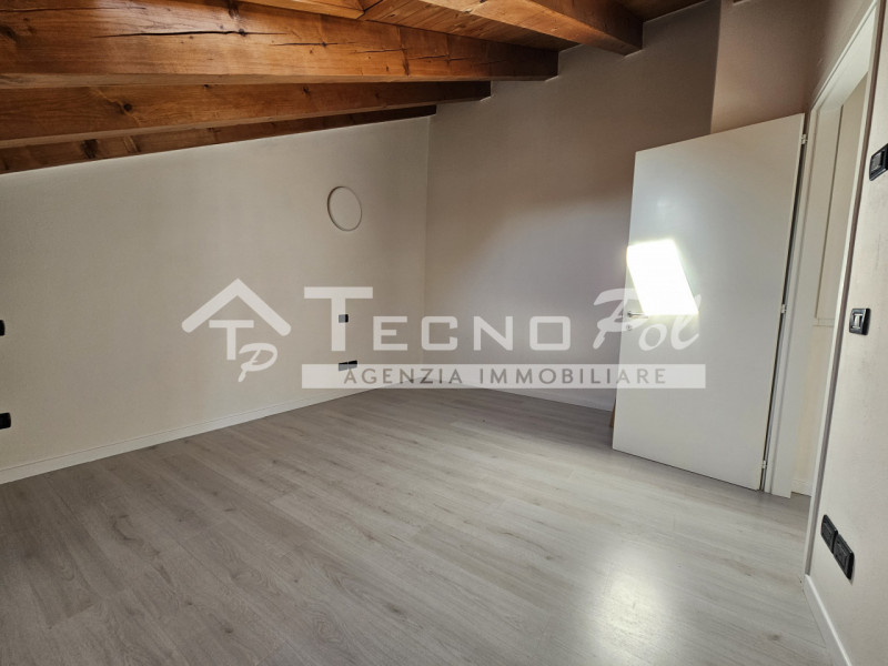 BRUGINE - Proponiamo in ESCLUSIVA interessante appartamento in quartiere residenziale comodo al c...