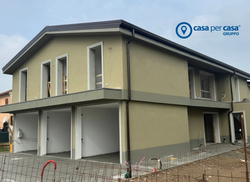 APPROVATO GRUPPO CASA PER CASA: VALUTATO, CONTROLLATO, GESTITO IN ESCLUSIVA!

ZONA:
L'abitazione ...