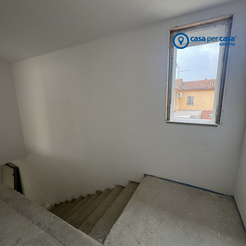 APPROVATO GRUPPO CASA PER CASA: VALUTATO, CONTROLLATO, GESTITO IN ESCLUSIVA!

ZONA:
L'abitazione ...