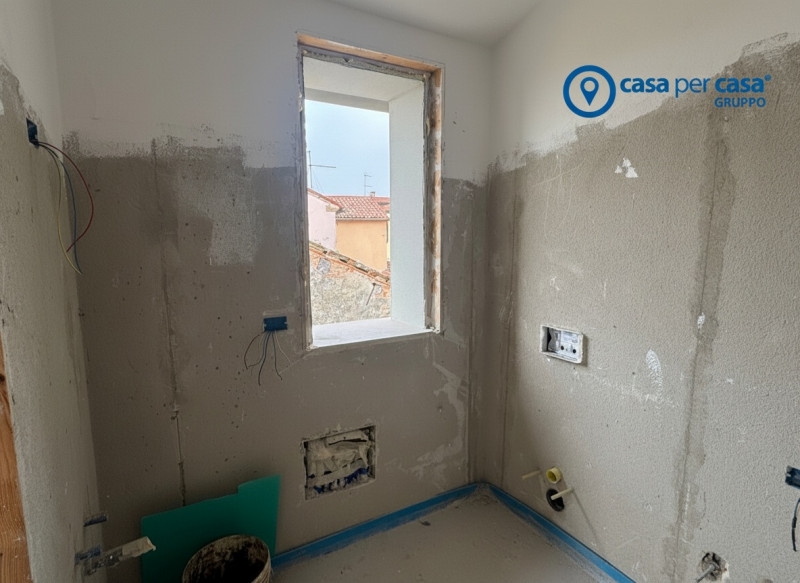 APPROVATO GRUPPO CASA PER CASA: VALUTATO, CONTROLLATO, GESTITO IN ESCLUSIVA!

ZONA:
L'abitazione ...