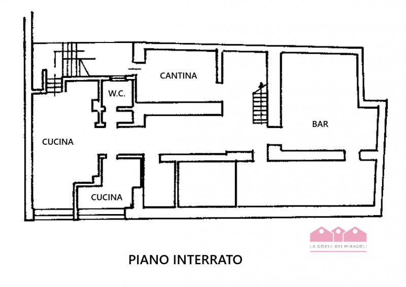 SAN BIAGIO: CARATTERISTICO LOCALE DI 260 MQ SU DUE LIVELLI CON TERRAZZA INTERNA IN PALAZZETTO D'E...