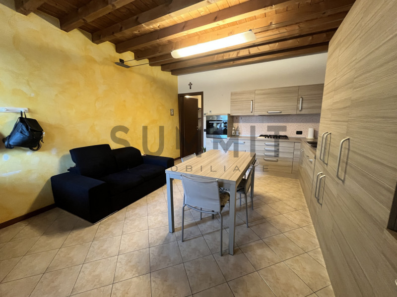 MARANO VICENTINO: In posizione tranquilla comoda al centro MINIAPPARTAMENTO al piano terra con pi...