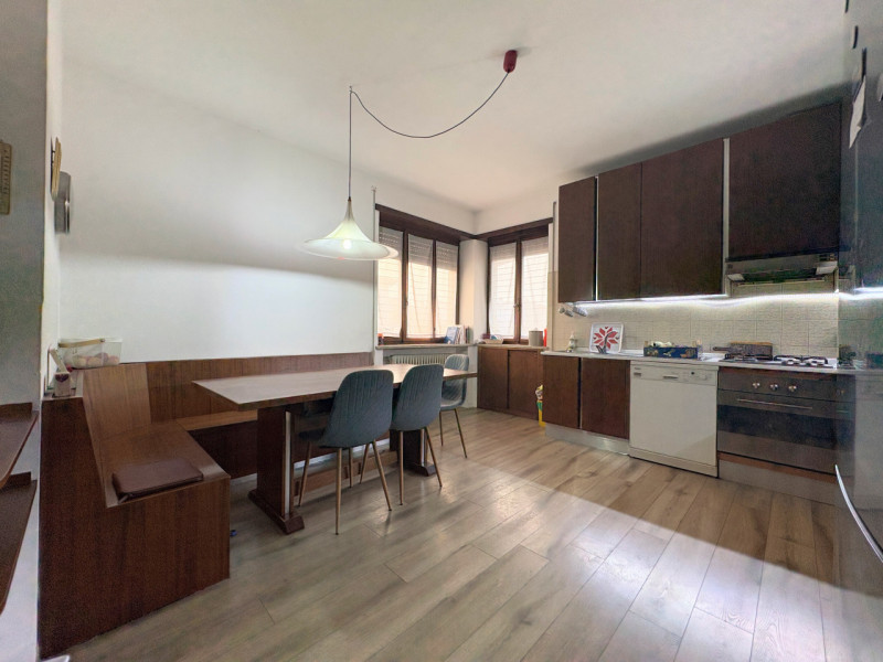 THIENE – bifamiliare su lotto di 600 mq. € 278.000,00

21.03.2026 OPEN HOUSE DAY dalle 10.30 alle...