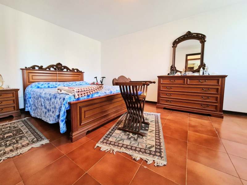 Proponiamo in vendita a Vò, nella tranquilla zona di Cortelà, un'imperdibile abitazione rustica d...