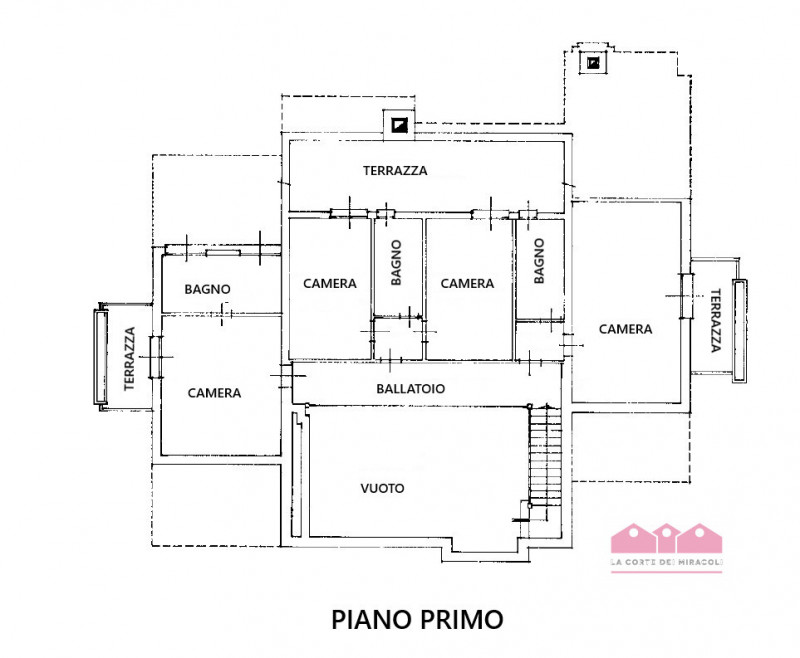 ARZIGNANO: ELEGANTE VILLA SINGOLA DI LUSSO, AMPIA METRATURA CON PARCO PRIVATO RECINTATO, PISCINA ...