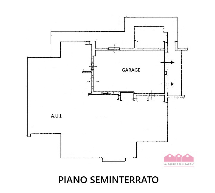 ARZIGNANO: ELEGANTE VILLA SINGOLA DI LUSSO, AMPIA METRATURA CON PARCO PRIVATO RECINTATO, PISCINA ...