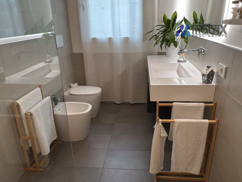 Appartamento su Quadrifamiliare Due Carrare Pd €. 264.000 Cl A4
Nella zona centrale di Due Carrar...