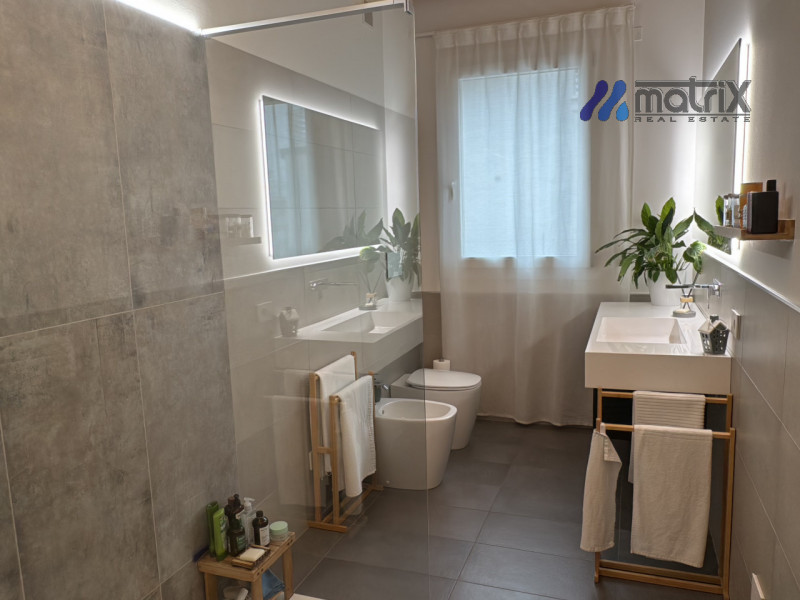 Appartamento su Quadrifamiliare Due Carrare Pd €. 264.000 Cl A4
Nella zona centrale di Due Carrar...