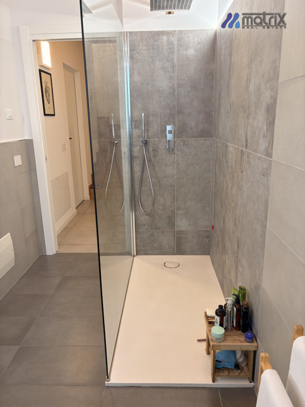 Appartamento su Quadrifamiliare Due Carrare Pd €. 264.000 Cl A4
Nella zona centrale di Due Carrar...