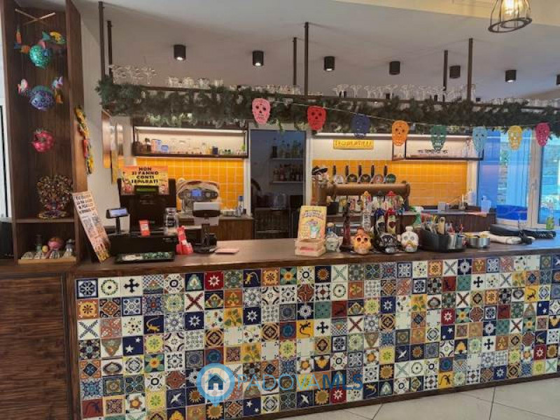 Immobile in esclusiva al Gruppo Padova MLS
Proponiamo in vendita storica attività di ristorazione...