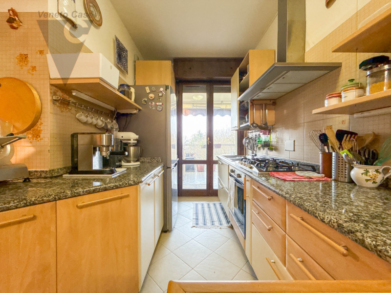 STANGA - NUDA PROPRIETA'
In un contesto residenziale signorile e tranquillo, circondato da un cur...