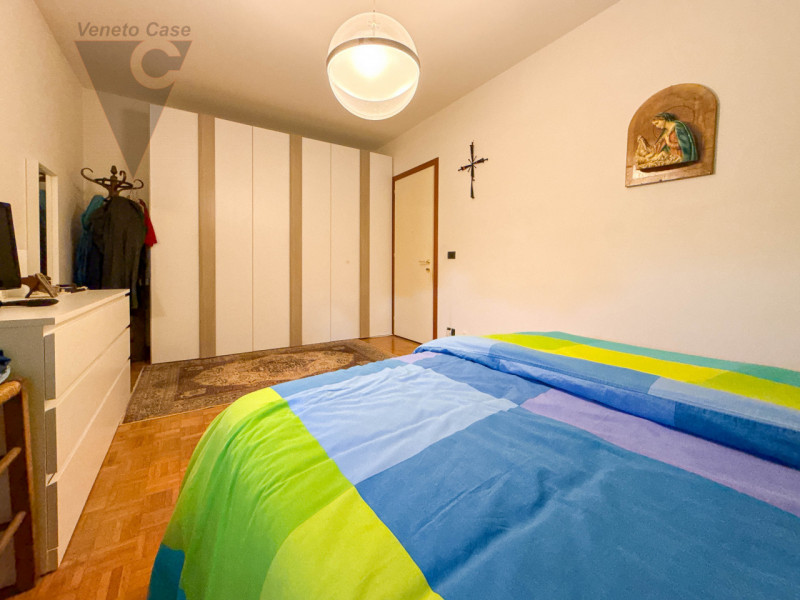 STANGA - NUDA PROPRIETA'
In un contesto residenziale signorile e tranquillo, circondato da un cur...