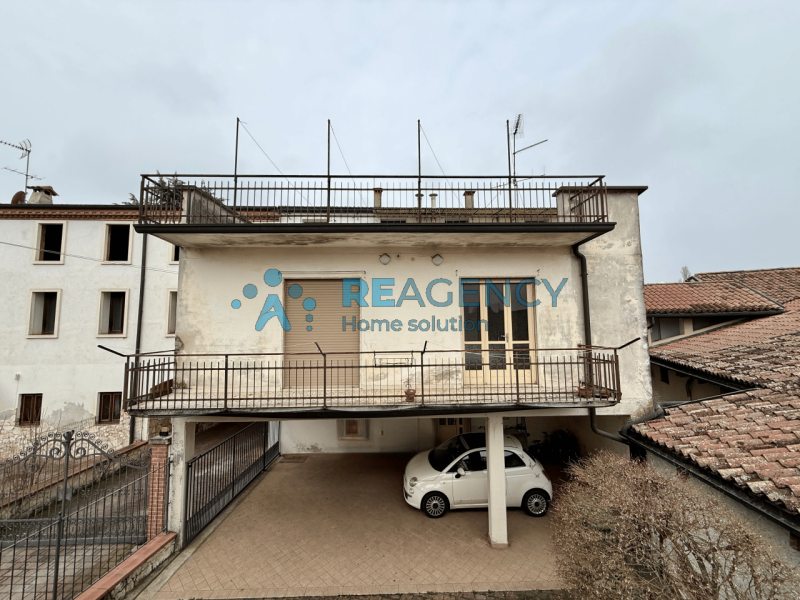 Montecchio Maggiore

Stai cercando una casa singola da ristrutturare con grandi potenzialità e un...