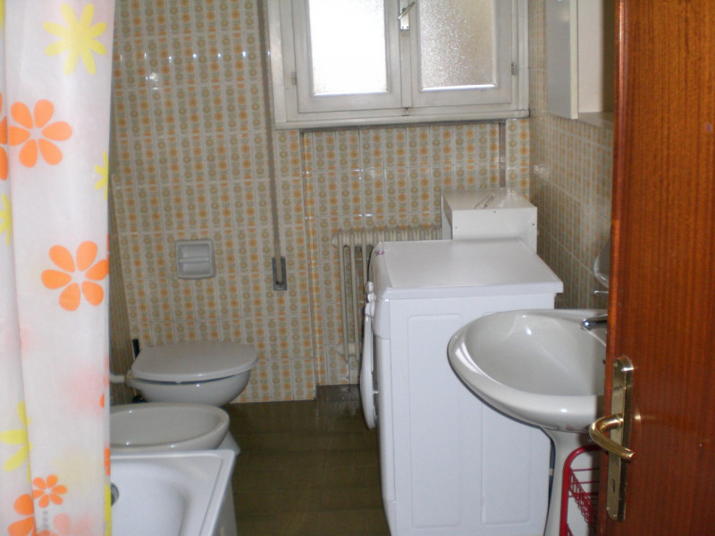 PER 2 STUDENTI UNIVERSITARI Prima Arcella: In zona comoda al nuovo Ponte per l' universita' e a t...