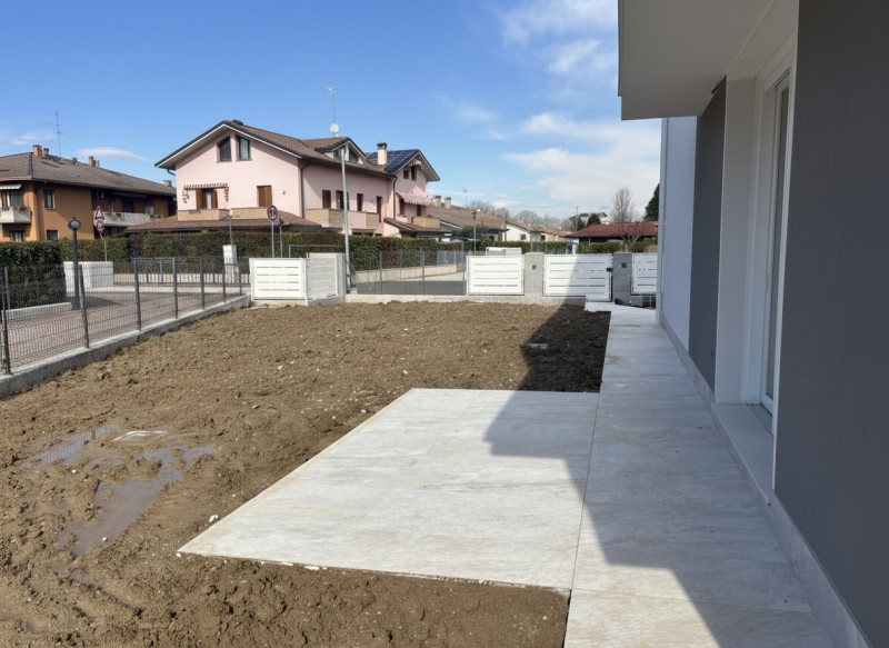 Nel cuore di Mestrino, in una zona residenziale tranquilla e al contempo comoda a tutti i servizi...