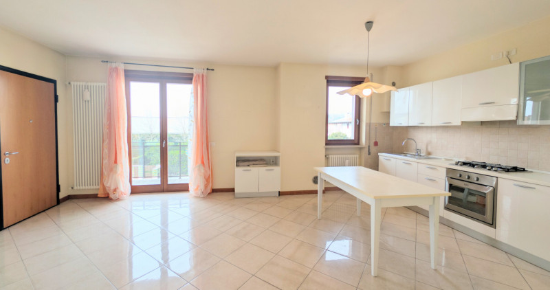 Zugliano, appartamento bicamere con garage. € 137.000

Via San Bernardino n° 17

Trattativa Unica...