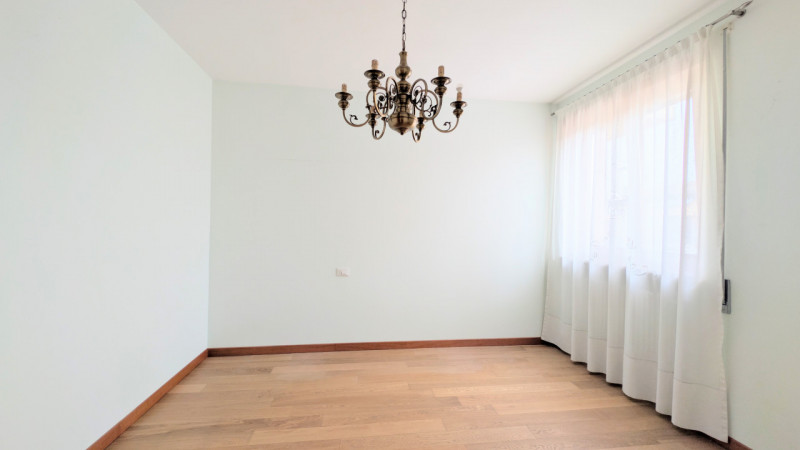 Zugliano, appartamento bicamere con garage. € 137.000

Via San Bernardino n° 17

Trattativa Unica...