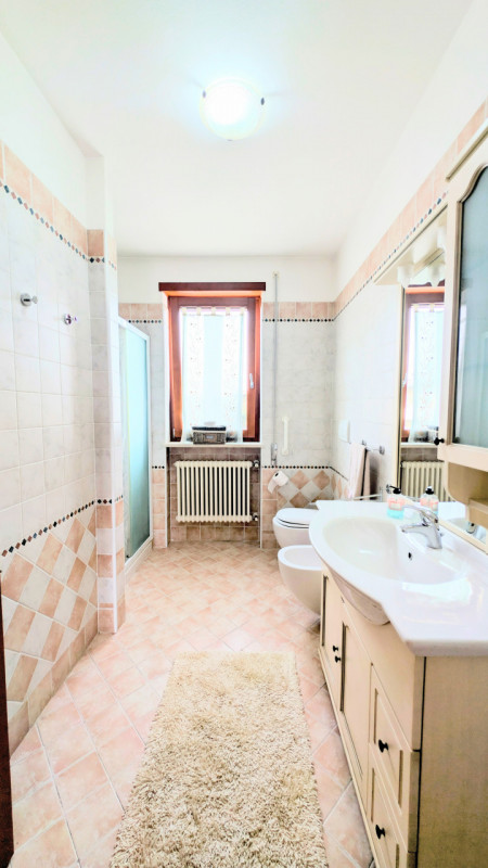 Zugliano, appartamento bicamere con garage. € 137.000

Via San Bernardino n° 17

Trattativa Unica...