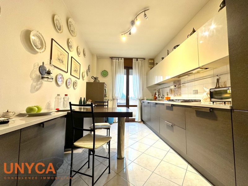 Cerchi comfort abitativo senza rinunciare allo stile classico?

Nel cuore della rinomata zona res...