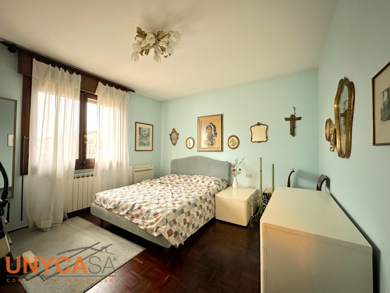 Cerchi comfort abitativo senza rinunciare allo stile classico?

Nel cuore della rinomata zona res...