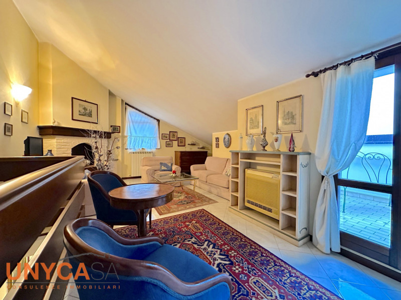 Cerchi comfort abitativo senza rinunciare allo stile classico?

Nel cuore della rinomata zona res...