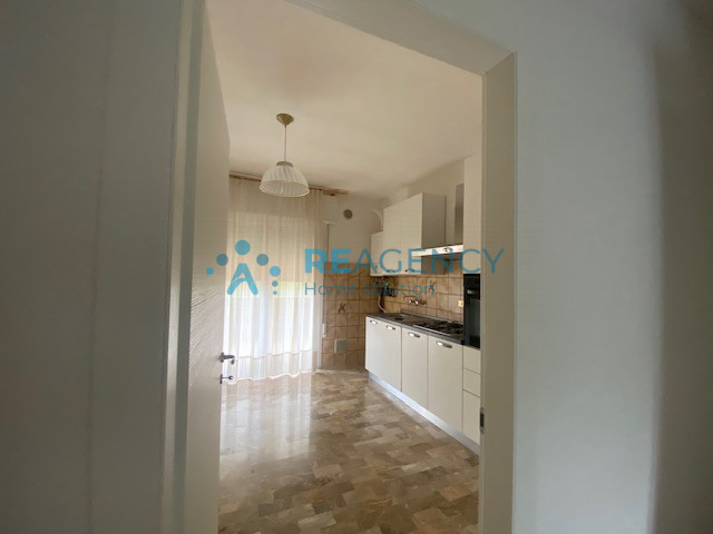 AFFITTASI SPAZIOSO E LUMINOSO APPARTAMENTO TRICAMERE A VILLAGGIO MONTEGRAPPA

APPARTAMENTO AL PRI...