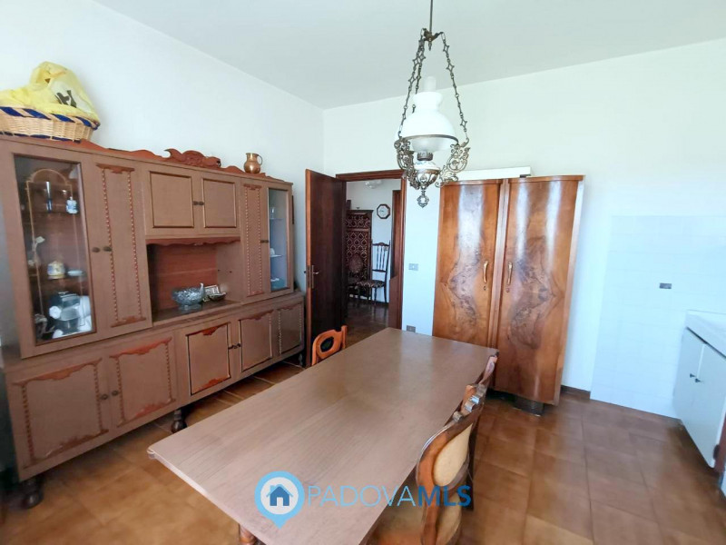 Immobile in esclusiva al Gruppo Padova MLS

Padova zona Crocefisso vicino a tutti i servizi princ...