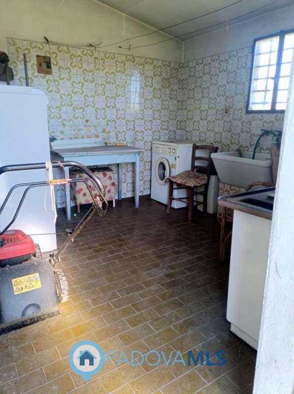 Immobile in esclusiva al Gruppo Padova MLS

Padova zona Crocefisso vicino a tutti i servizi princ...