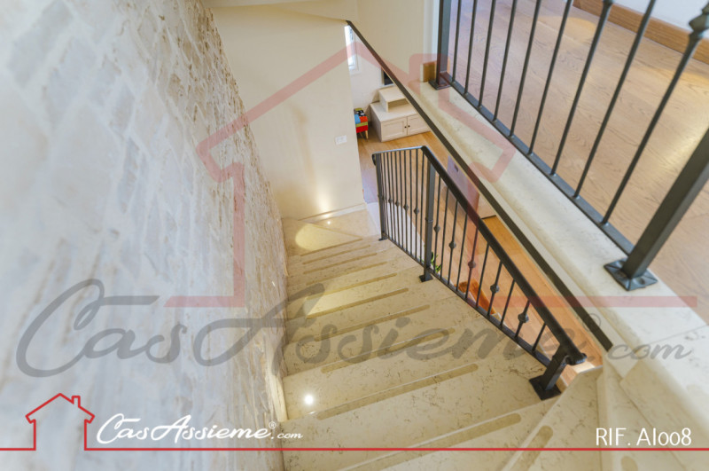 Rif. AI008
NOSTRA ESLCUSIVA
A soli cinque minuti dalla splendida Bassano del Grappa, in un contes...