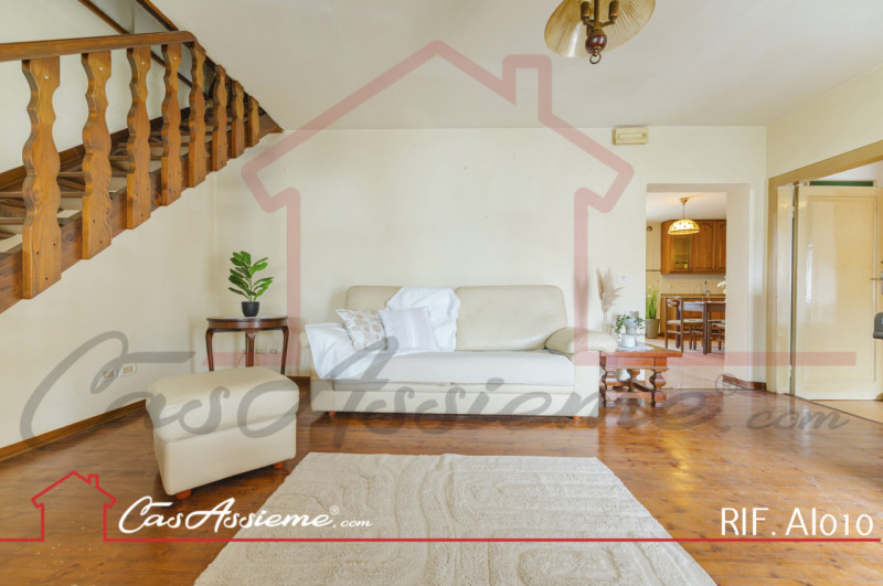 Rif. AI010
NOSTRA ESCLUSIVA - OPEN HOUSE VENERDI' 24/04
Nel cuore di Castello di Godego, in posiz...