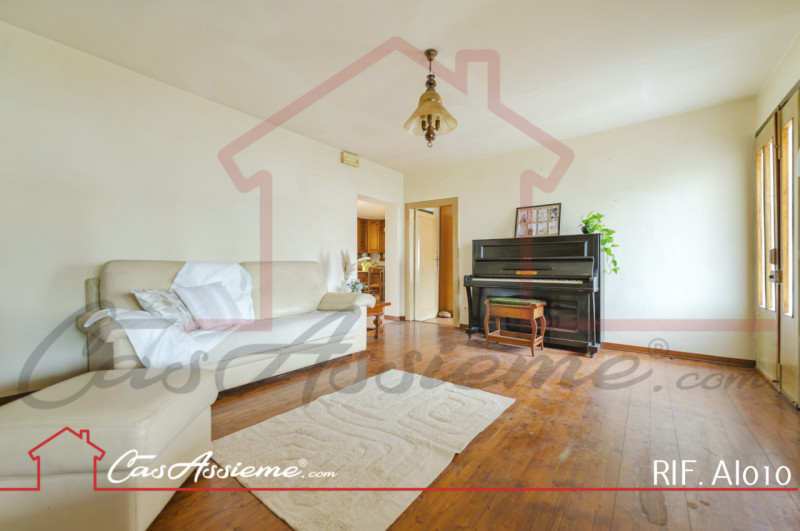 Rif. AI010
NOSTRA ESCLUSIVA - OPEN HOUSE VENERDI' 24/04
Nel cuore di Castello di Godego, in posiz...