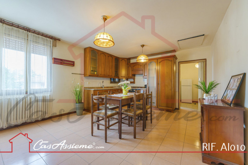 Rif. AI010
NOSTRA ESCLUSIVA - OPEN HOUSE VENERDI' 24/04
Nel cuore di Castello di Godego, in posiz...