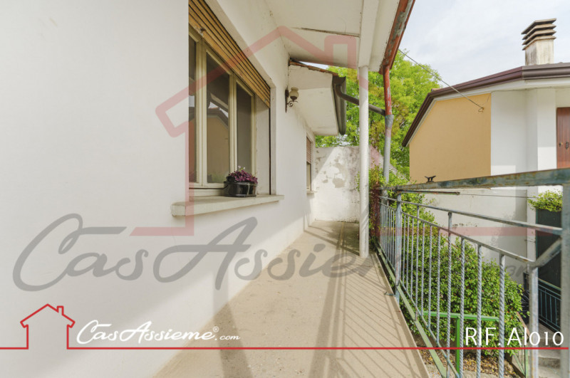 Rif. AI010
NOSTRA ESCLUSIVA - OPEN HOUSE VENERDI' 24/04
Nel cuore di Castello di Godego, in posiz...