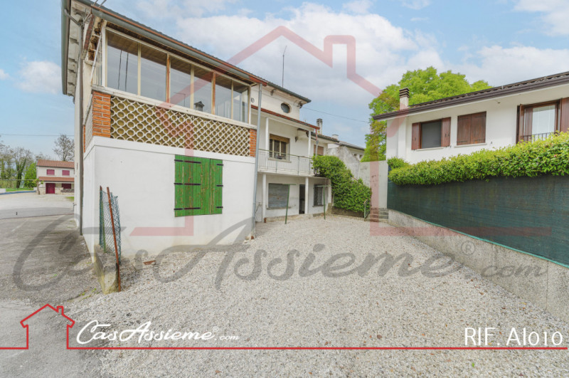 Rif. AI010
NOSTRA ESCLUSIVA - OPEN HOUSE VENERDI' 24/04
Nel cuore di Castello di Godego, in posiz...