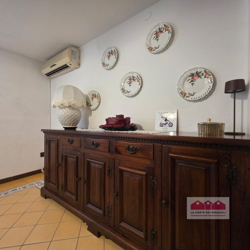 IN ESCLUSIVA A ORGIANO: SPAZIOSA BIFAMILIARE CON BELLISSIMA VISTA PANORAMICA, PERFETTA SIA PER UN...