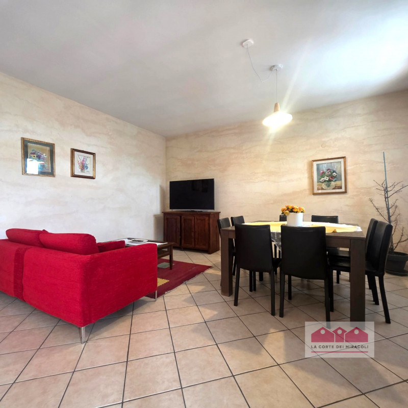 IN ESCLUSIVA A ORGIANO: SPAZIOSA BIFAMILIARE CON BELLISSIMA VISTA PANORAMICA, PERFETTA SIA PER UN...