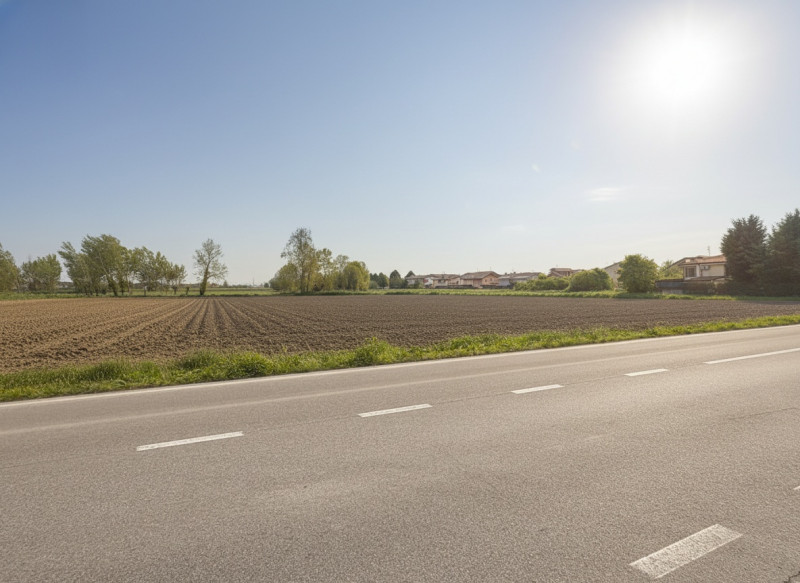 Proponiamo in vendita un ampio terreno agricolo di ben 20.819 mq situato nel comune di Due Carrar...